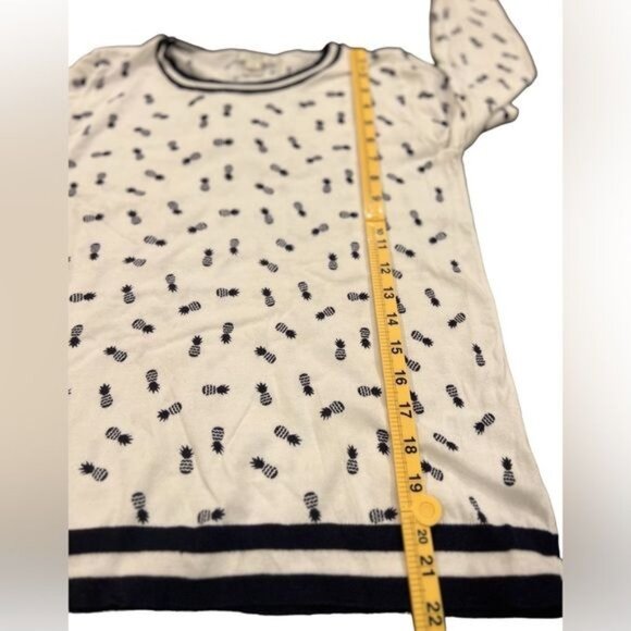 J Crew Factory pineapple print lightweight crew neck Teddie sweater Size Small - Picture 7 of 10